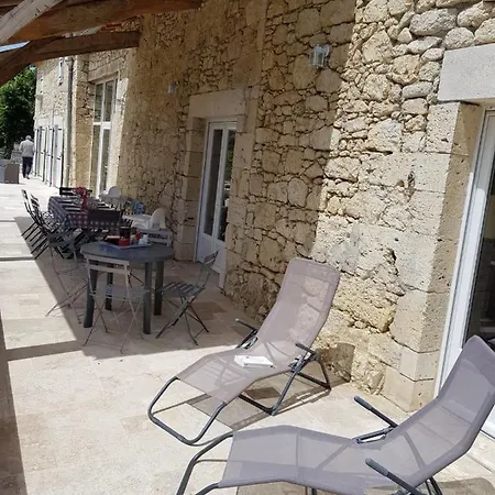 L'estac Couette-café Saint-Pierre-de-Clairac